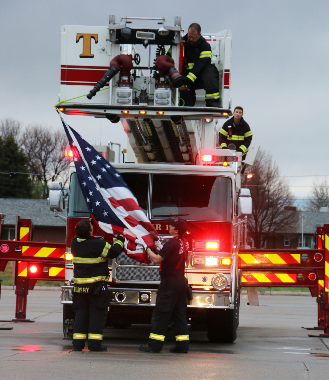 PHOTOS: Light Up Regional West
